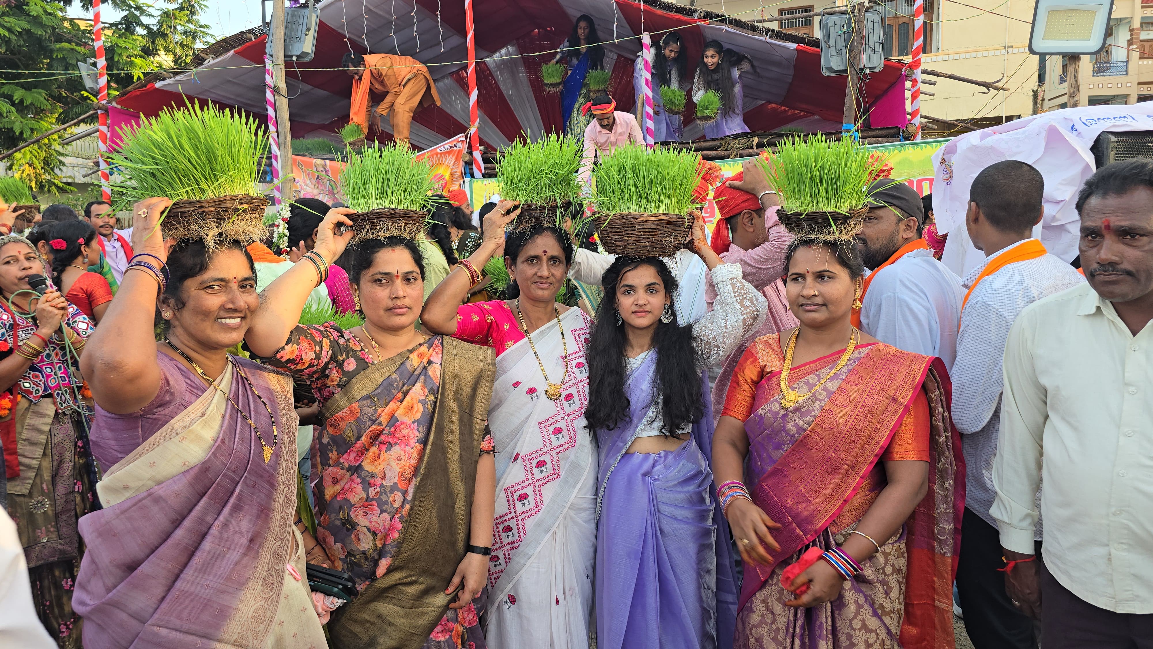 “బంజారా” భావితరాల కోసమే ‘తీజ్’