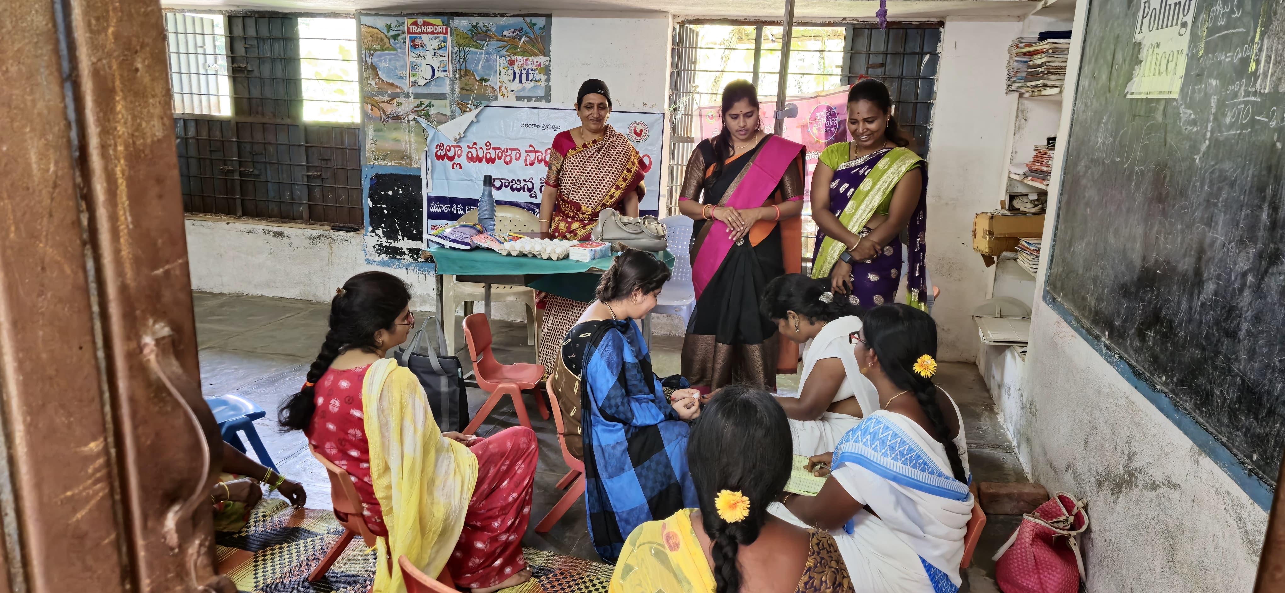 సమతుల్య ఆహరం తో రక్త హీనతను అదిగమించొచ్చు.