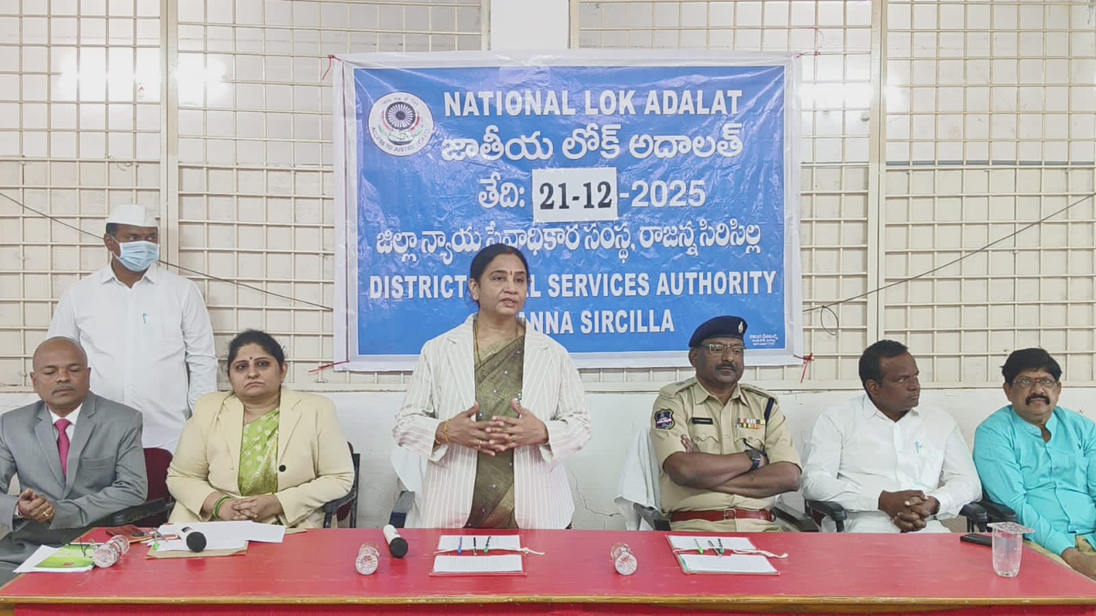 లోక్ అదాలత్ లో&nbsp; సత్వర న్యాయ పరిష్కారం.