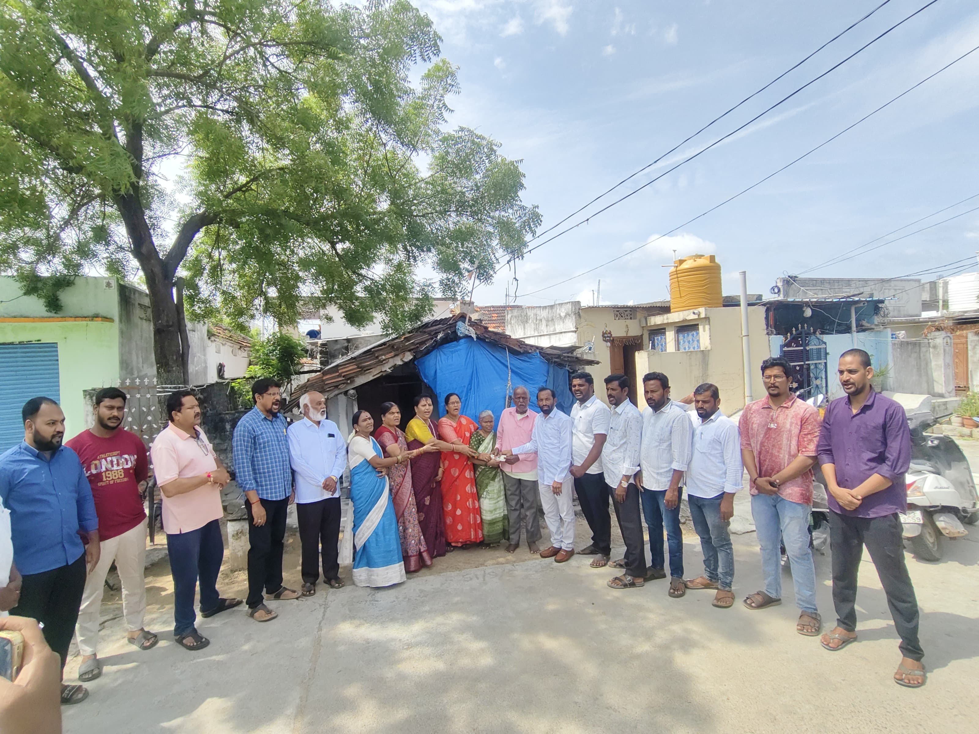 ఉద్యమకారుల కోసం “ఉద్యమం’.